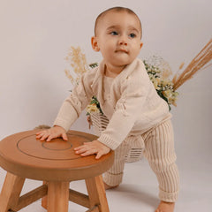 Conjunto Tejido Ternura Floral Crema