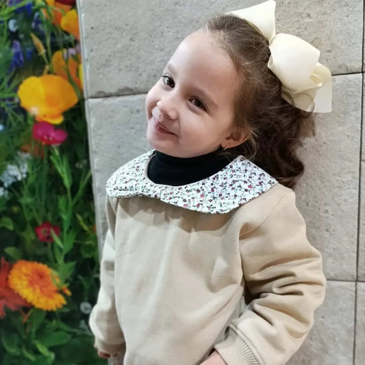 Polera Niña Cuello Lazo Beige