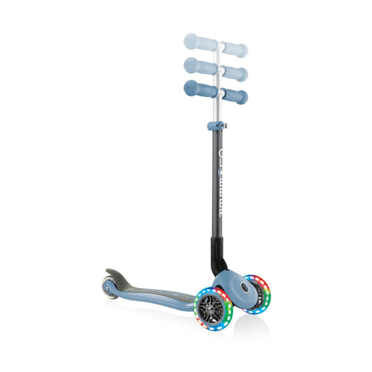 Globber Primo Plegable LED Azul Pastel